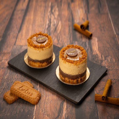 Lotus cake