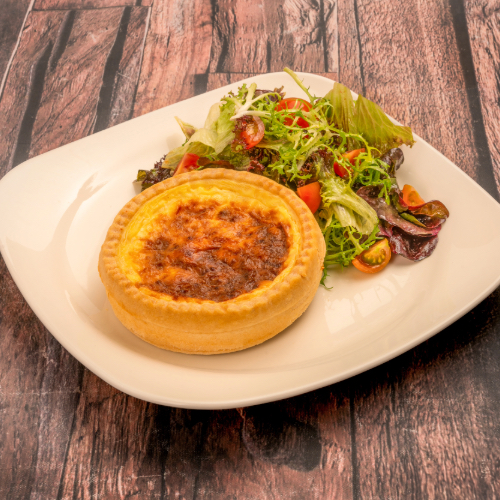 Quiche-Lorraine with salad